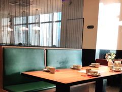 -青年公社烤鸭(宝杨宝龙广场店)