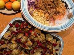 -喝丢一只鞋海鲜烧烤·海肠捞饭(市场店)