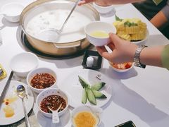 -烹然四季椰子鸡火锅(姚家园万象汇店)