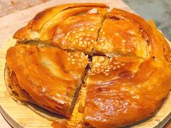 锅魁-麻婆婆白家肥肠粉(海岸城店)
