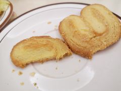 小蝴蝶酥-红房子西点(南京东路店)