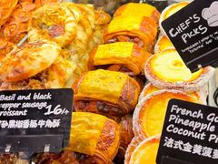 -BUTTERFUL&CREAMOROUS 黄油与面包(万象城店)