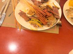 -元一希尔顿酒店·鲜切牛肉火锅禅自助餐厅