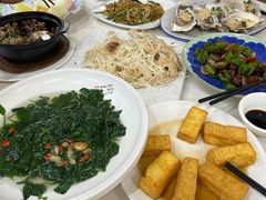 -品香菜馆(旗峰路中侨大厦店)