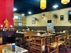 大堂-东镇老火锅(长春路首店)