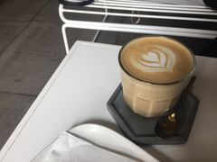 -UNI UNI(环亚凯瑟琳店)