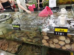-岛中岛·海鲜大排档·万宁老字号(东澳店)