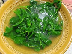 豌豆尖-小倪羊肉米线馆