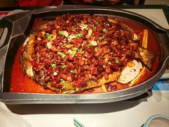 -江边城外烤全鱼(汉光百货店)