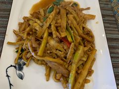 -自游人·美食一楼·地道徽菜(三十年名店)