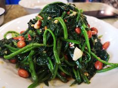 果仁菠菜-庆增回民饭店