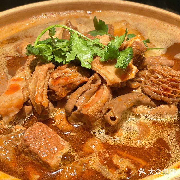 15港式边炉牛杂煲 下饭神器牛杂和萝卜很入味