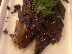 -爱啤精酿·民谣酒馆(滨江店)