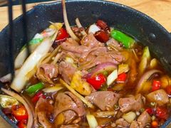 -谢老五跷脚牛肉·非遗传承店