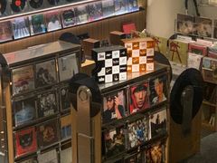 -黑胶星球(华发中城商都店)