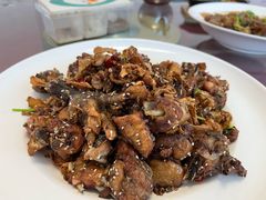-雪湖煜辰鱼头老店(雪野湖店)