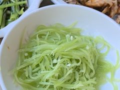 -琥珀老六龙虾(四里河店)