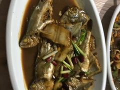 杂鱼-阿杰臻选海鲜饭店(普陀山店)