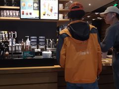 -星巴克臻选(郑州国贸360广场店)