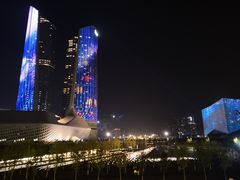 -南京眼步行桥
