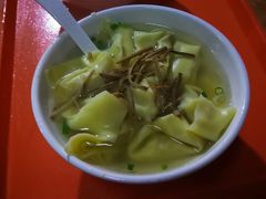 茭白虾籽中馄饨-忆秦园小笼包(惠山古镇总店)
