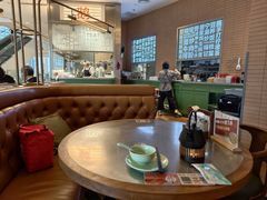 -潮界(凯德晶萃店)