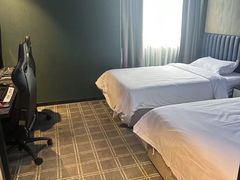 -粤塔X趣影电竞酒店(天河广场车陂地铁站店)