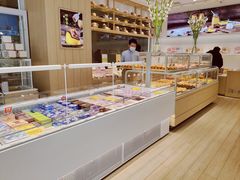 面包甜点陈列柜-好利来(熙地港店)