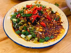 烤脑花-拈签一笑黄牛肉辣卤串串