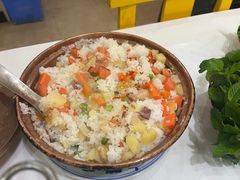 -撮一顿纳西铜火锅