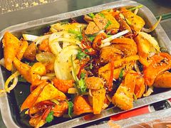 -勃利地摊·勃立小串烧烤