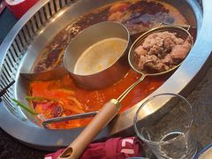 -醉董牛川派鲜肉自选火锅(烟台店)