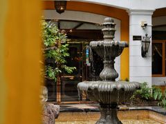 -火车头法国西餐厅