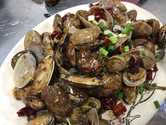 花甲-小民大排档(光谷店)