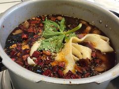 -晓彭肥肠鸡·泡椒鸡火锅(水木天地店)