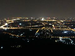 -鬼笑石后山停车场