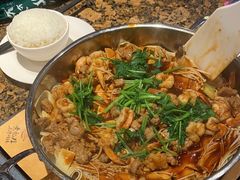 -黄记煌三汁焖锅(金凤万达广场店)