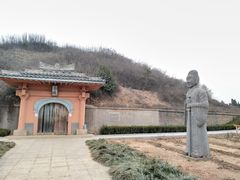 -洛阳古墓博物馆