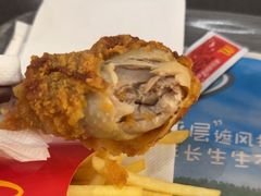 -麦当劳(吴圩机场店)