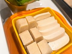 -润园四季椰子鸡火锅(卓越INTOWN店)