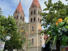 -爱舍海岸酒店(香港中路五四广场店)