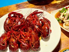 -臻鲜燕海鲜融合餐厅(金陵style店)