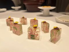 -蘇锦宴·淮扬菜烤鸭·小院(三元桥霄云路店)
