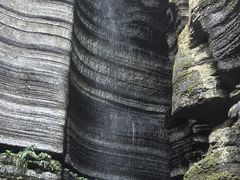 -梭布垭石林景区