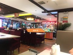 大堂-潮泰牛肉火锅 · 创于1992年(车公庙店)