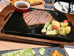 -必胜客(龙泉万达店)