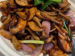 -马仕玖煲·融合菜·酥不腻烤鸭(人大店)