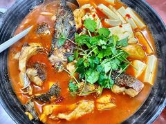 -万佛湖许老大铁锅鱼(黑金冠店)
