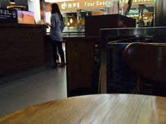 -星巴克(西安机场1店T3到达店)