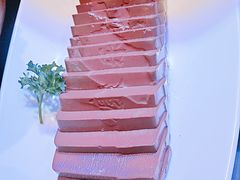 嫩鸭血-热火朝天鲜切牛肉火锅(南强街巷店)